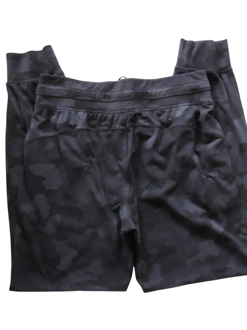 Lululemon Ready to Rulu Jogger Pants 8 Black Camo Soft Sweat Wicking Athletic